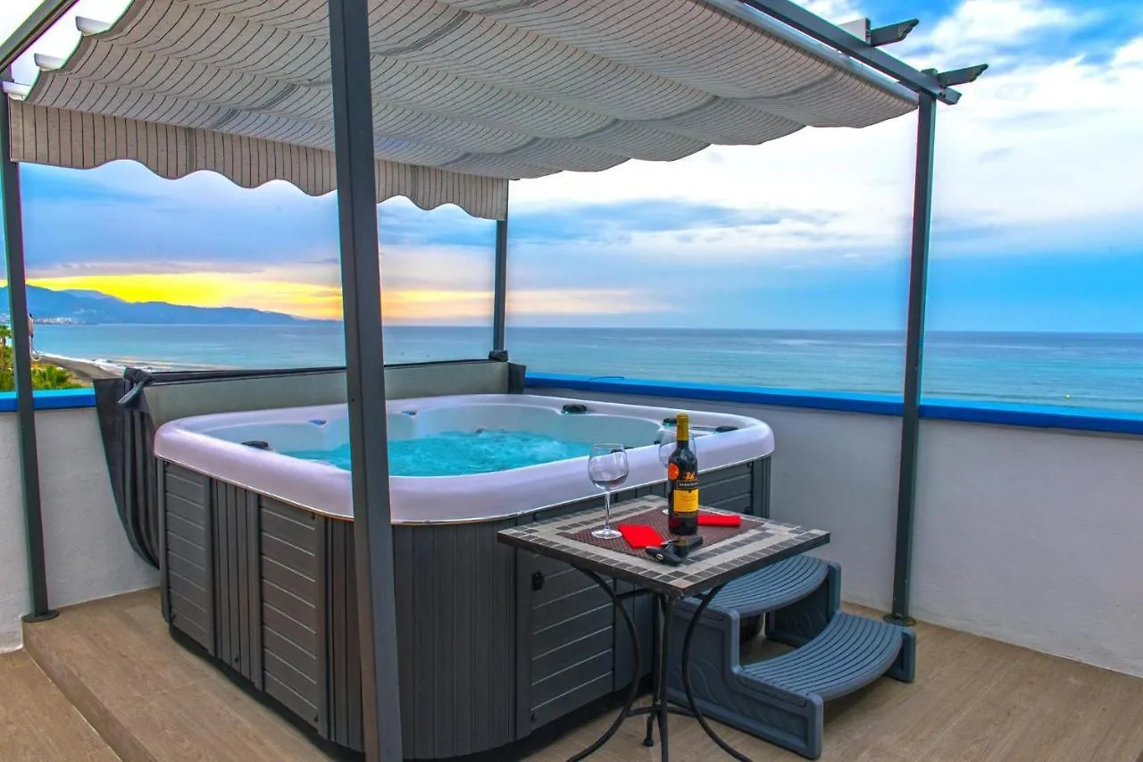 The Beach Penthouse Διαμέρισμα Torrox